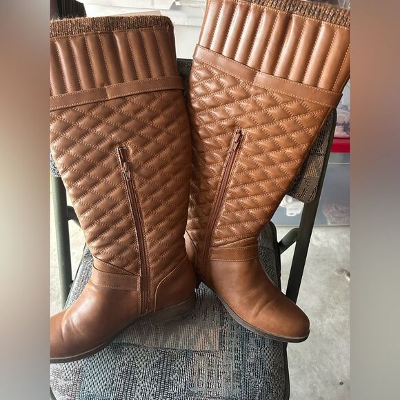 Just Fab Brown Knee Quilted Boots - Picture 5 of 16